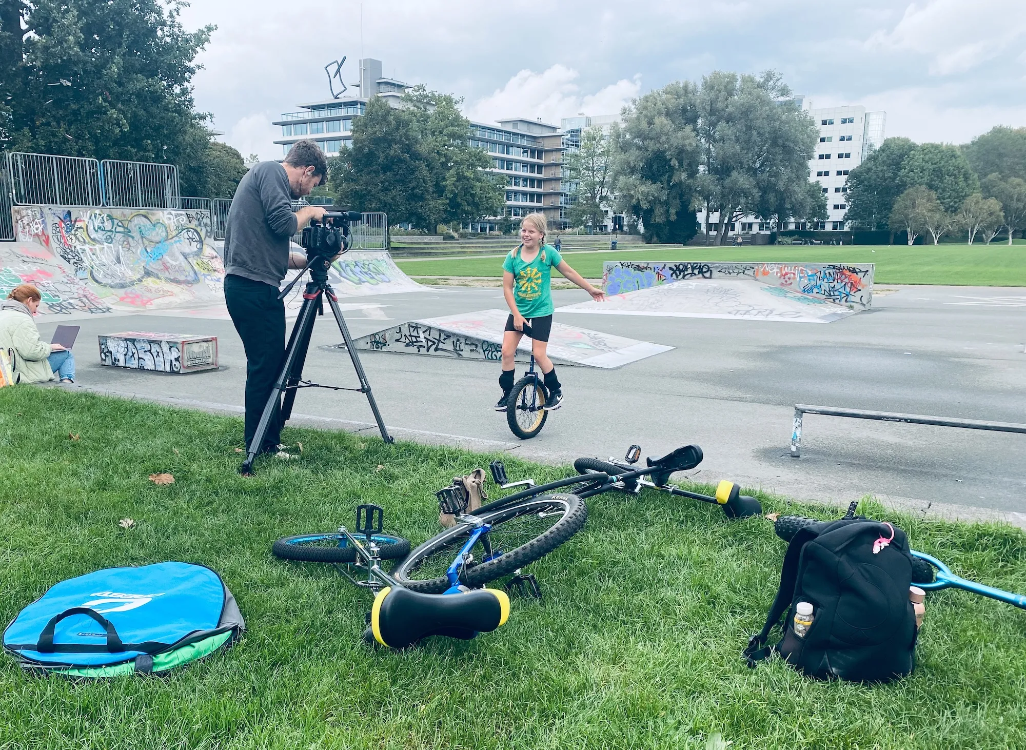 sofia-in-de-zappsport-kantine-1-1.jpeg